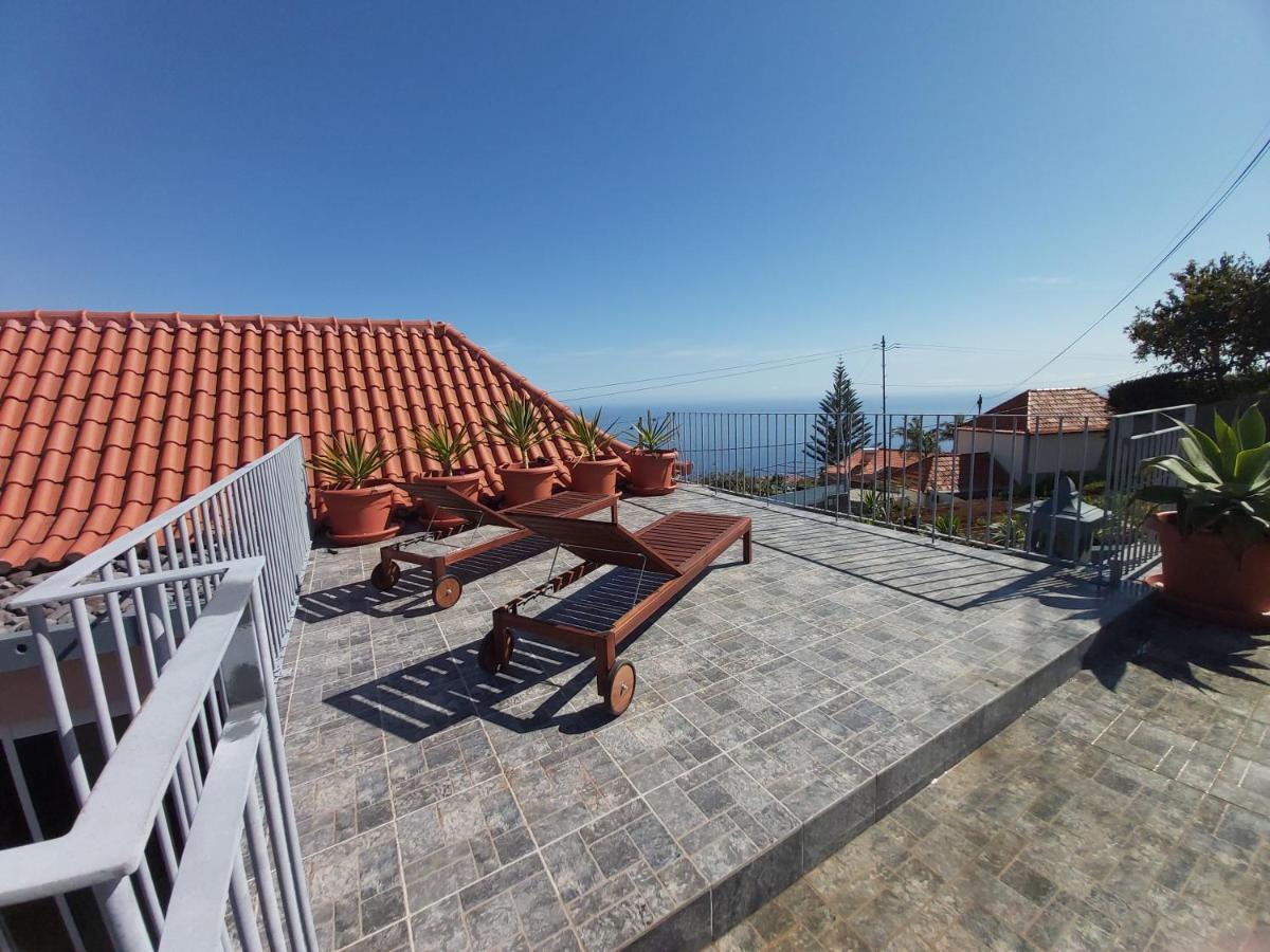 Banda Do Sol Self Catering Cottages Estreito Da Calheta Esterno foto