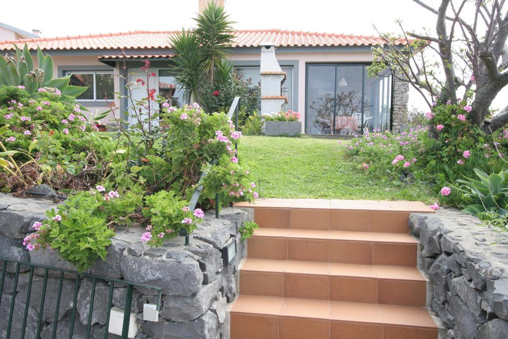 Banda Do Sol Self Catering Cottages Estreito Da Calheta Esterno foto