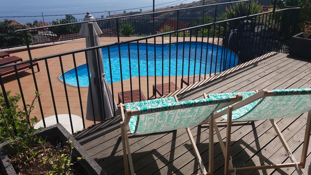 Banda Do Sol Self Catering Cottages Estreito Da Calheta Esterno foto